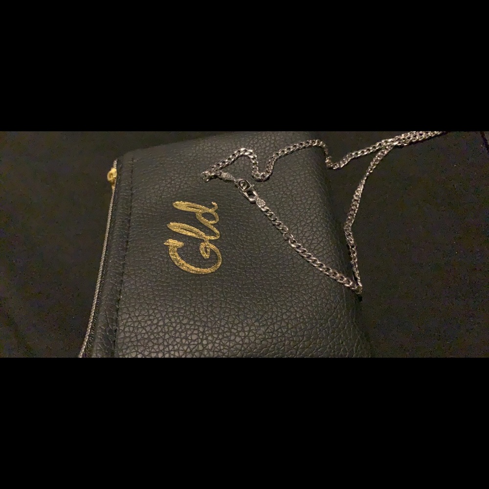 GLD shop chain 24”